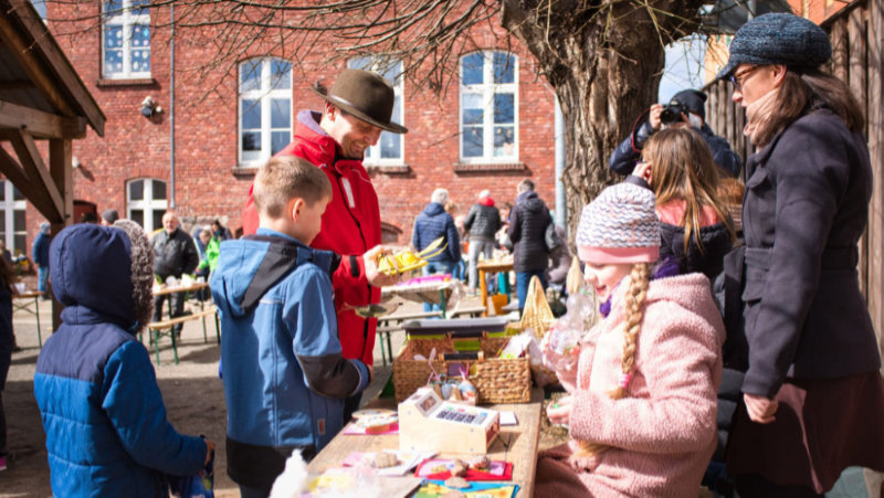 Osterbasar der Kinder